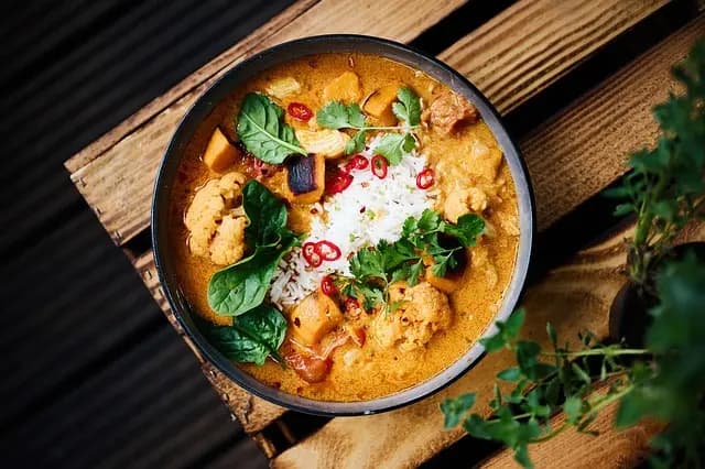 Comment Préparer un Dîner Paléo Savoureux et Équilibré