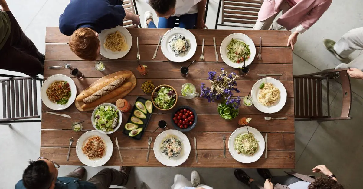 10 Recettes Paléo à Préparer pour les Soirées en Famille