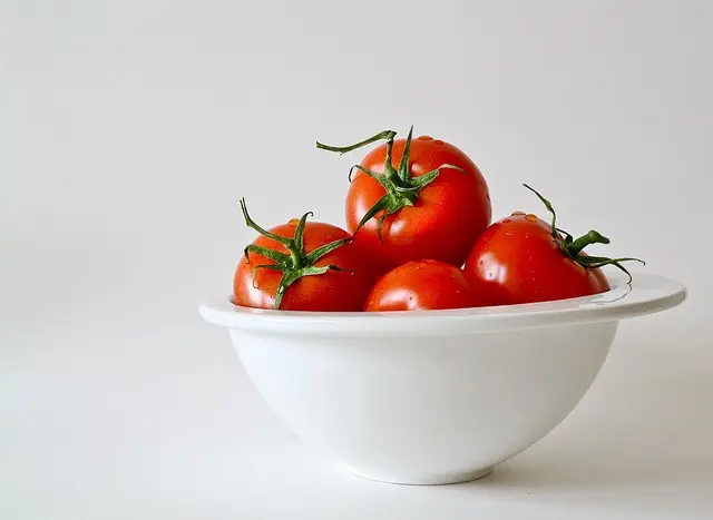 Les Bienfaits des Aliments Crus dans la Cuisine Paléo