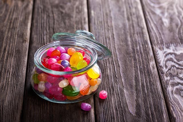 Les Épices Indispensables en Cuisine Paléo : Bienfaits et Utilisations