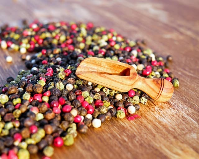 Les 10 Ingrédients Essentiels pour une Cuisine Paléo Réussie